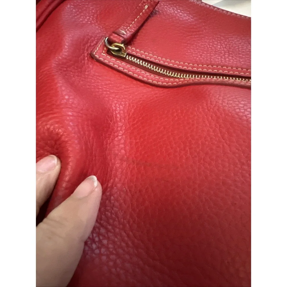 Vtg Dooney & Bourke Red Red Purse Collins Bag Very NICE Shoulder 100% Leather